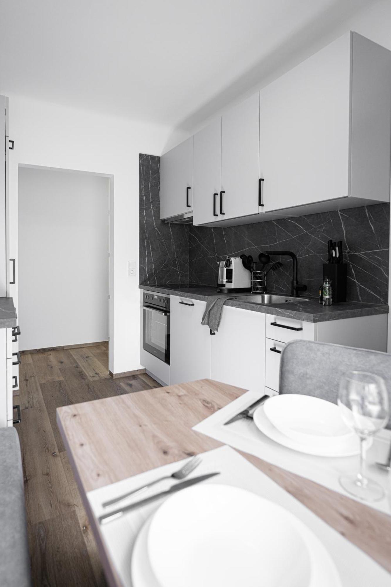 Luxury Sedda Bed, Nespresso, Netflix Lejlighed Linz Eksteriør billede