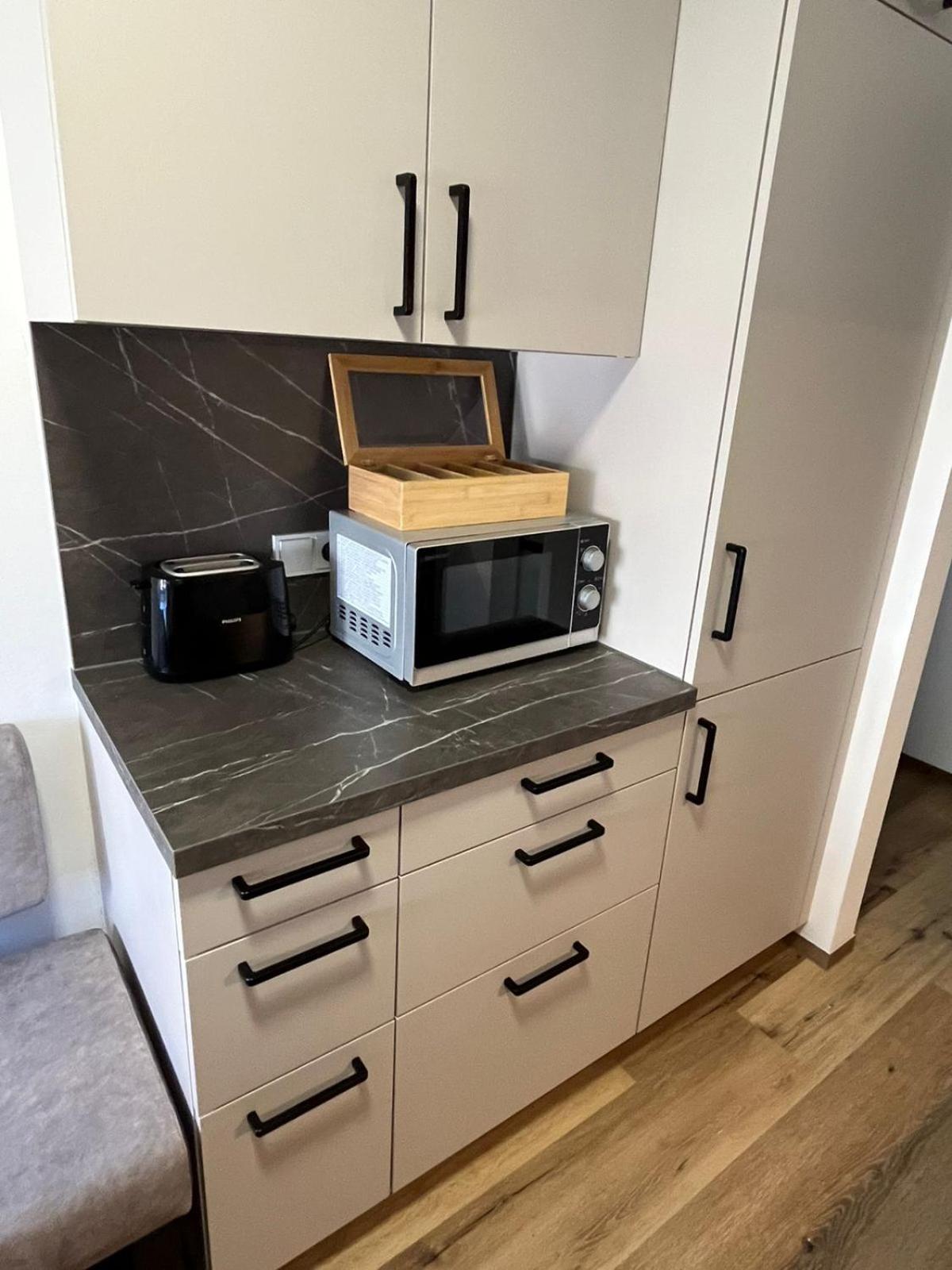 Luxury Sedda Bed, Nespresso, Netflix Lejlighed Linz Eksteriør billede